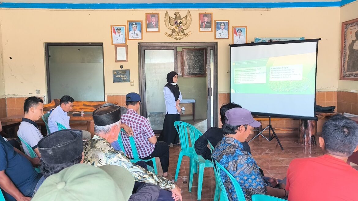 Kenali Varietas, Tingkatkan Hasil Panen, TMMD ke-129 Kodim 0620 Gandeng Dinas Pertanian Edukasi Kelompok Tani Desa Luwung Kencana